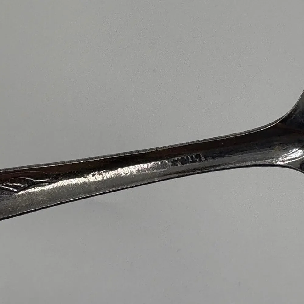 Vintage Walco Utica Stainless Flatware Floral Pattern Lot 8 Spoons Fork